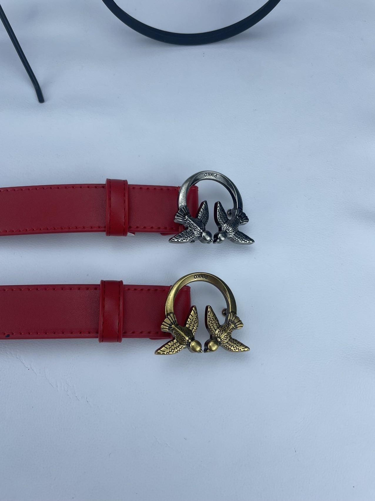 When wearing new men's and women's belts