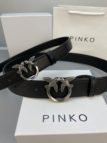 When wearing new men's and women's belts